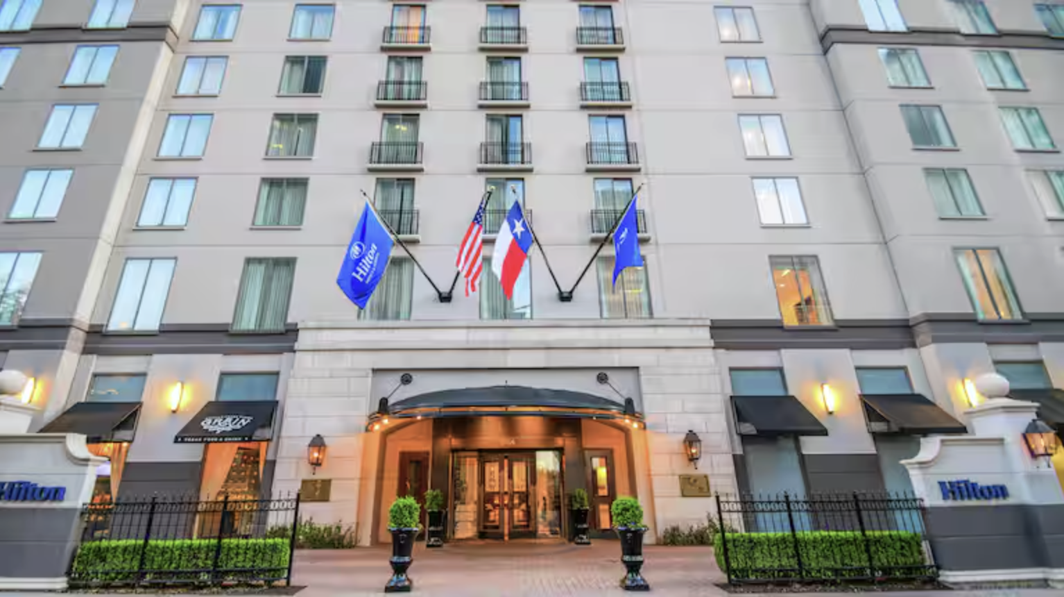 Hilton Park Cities hotel exterior